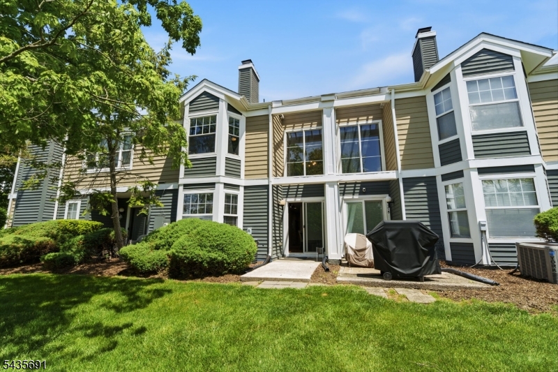 179 Northfield Road Bridgewater, NJ 08807 - Photo 32 of 34