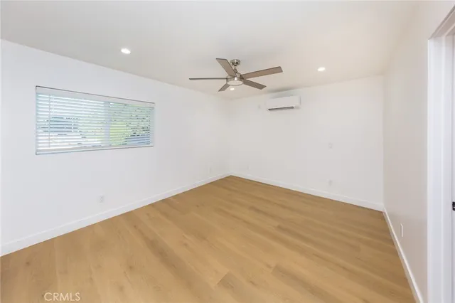 $3,700 | 7510 Etiwanda Avenue, Reseda, CA 91335