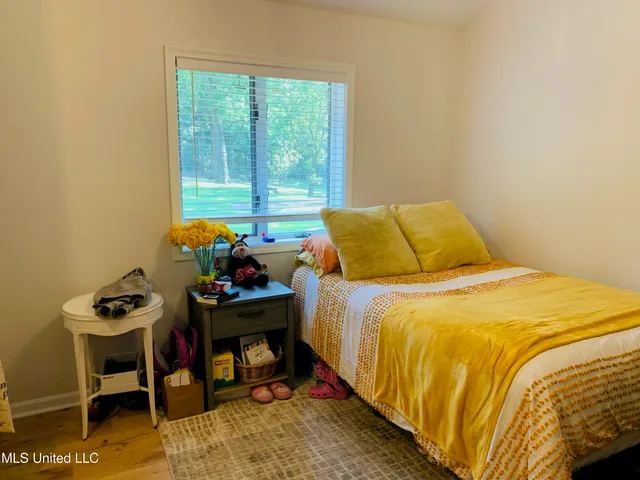 $645,000 | 5520 Jordan Drive, Horn Lake, MS 38637