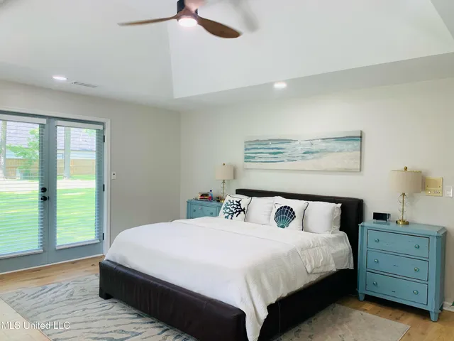 $645,000 | 5520 Jordan Drive, Horn Lake, MS 38637