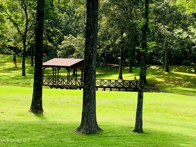 $645,000 | 5520 Jordan Drive, Horn Lake, MS 38637