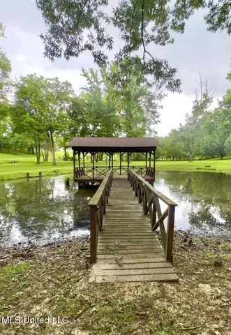 $645,000 | 5520 Jordan Drive, Horn Lake, MS 38637