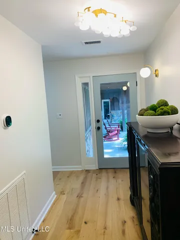 $645,000 | 5520 Jordan Drive, Horn Lake, MS 38637