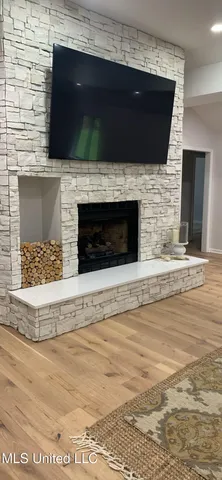 $645,000 | 5520 Jordan Drive, Horn Lake, MS 38637