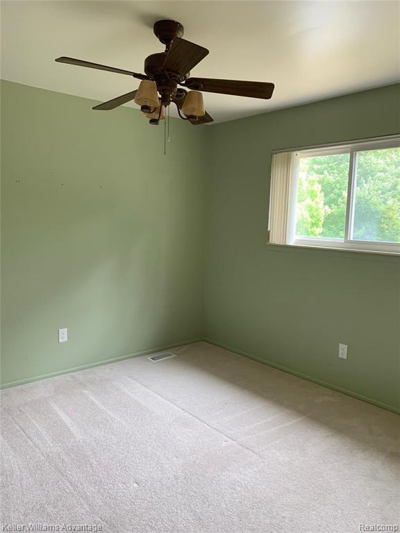 1230 North Cavalier Road Canton, MI 48187 - Photo 16 of 22
