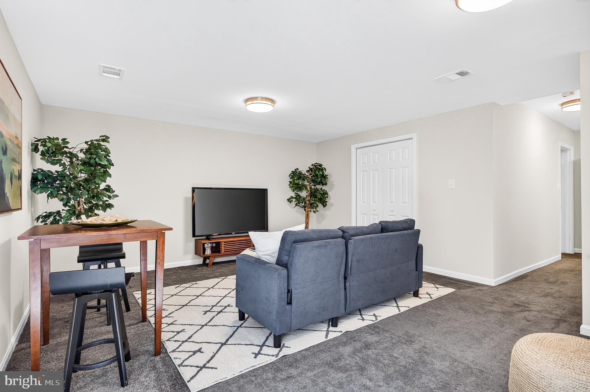 6433 English Ivy Court Springfield, VA 22152 - Photo 35 of 40