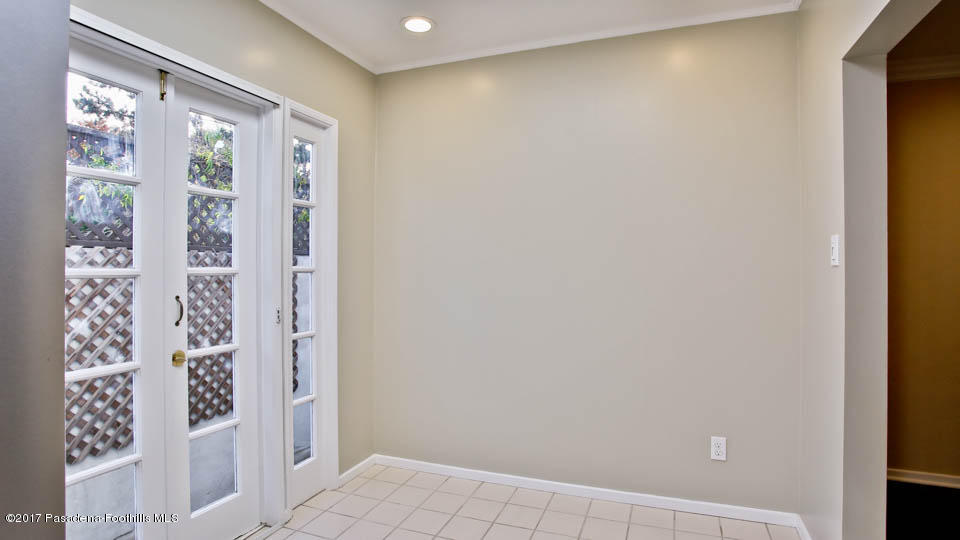 330 Fillmore Street Pasadena, CA 91106 - Photo 12 of 25