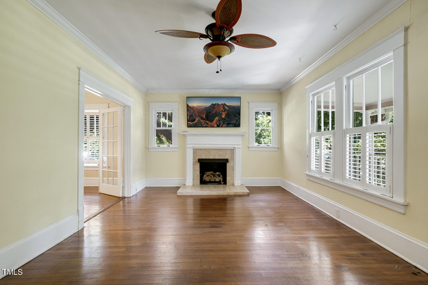 8721 Chapel Hill Road Cary, NC 27513 - Photo 5 of 23 008 (1)
