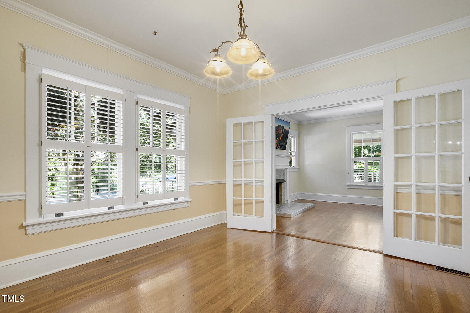 8721 Chapel Hill Road Cary, NC 27513 - Photo 6 of 23 014 (1)