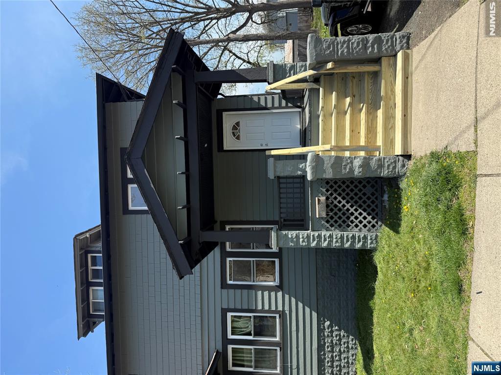 272 Clay Street, Unit 2 Hackensack, NJ 07601 - Photo 26 of 27