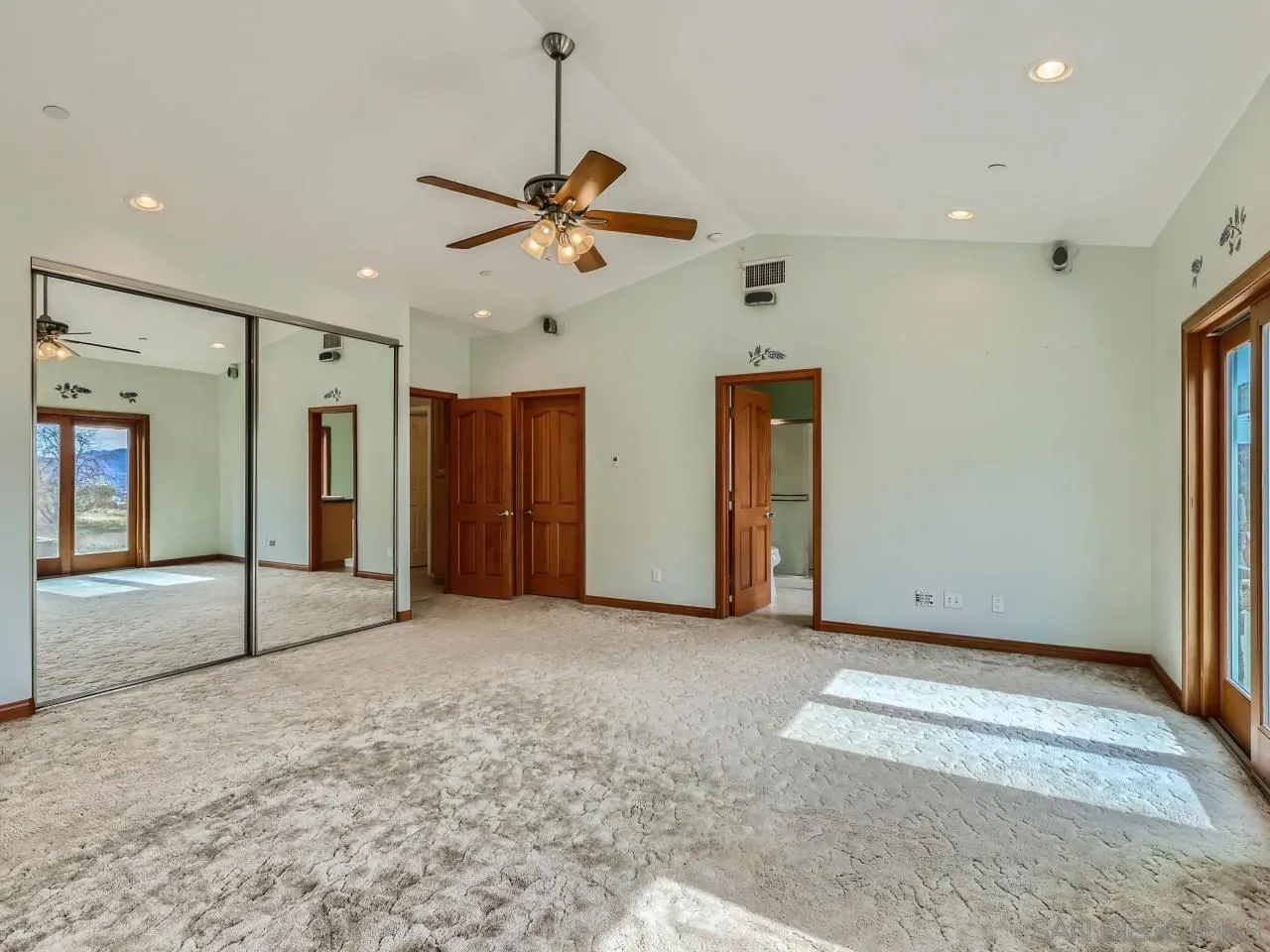 11509 Alba Rosa Drive Lakeside, CA 92040 - Photo 12 of 28 Gallery Image 12