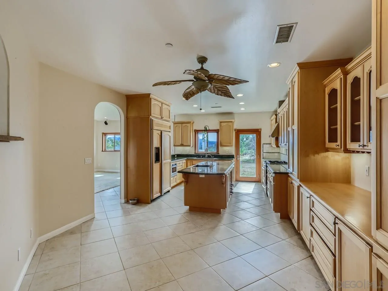11509 Alba Rosa Drive Lakeside, CA 92040 - Photo 5 of 28 Gallery Image 5
