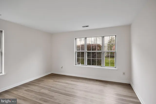 $275,000 | 4303A Tarnbrook Drive, Mount Laurel, NJ 08054