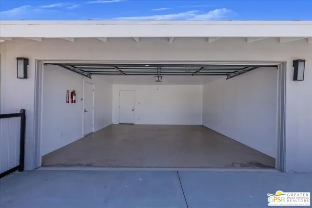 $5,000 | 505 East Molino Road, Palm Springs, CA 92262