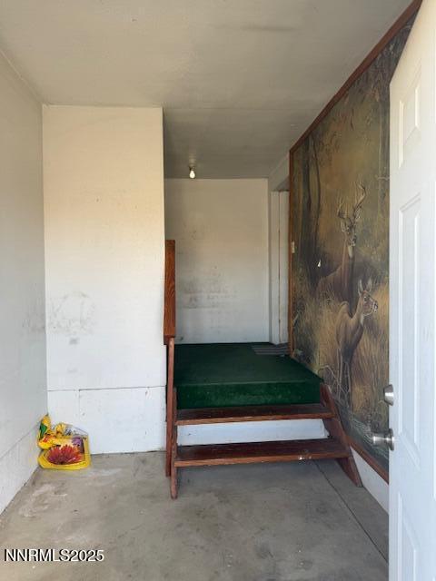 3400 Potbelly Road Winnemucca, NV 89445 - Photo 13 of 50 a room with toys and a potted plant