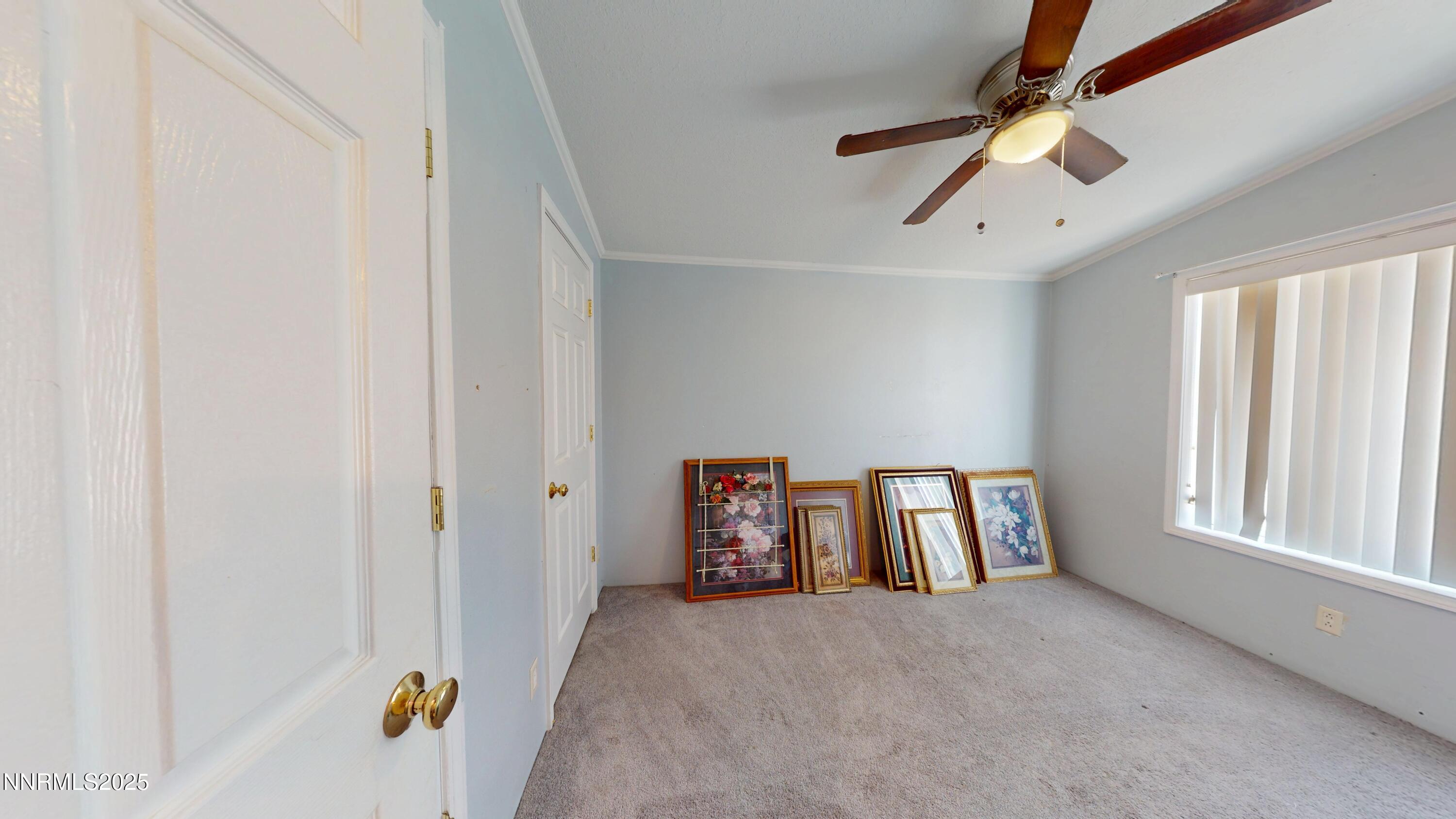 3400 Potbelly Road Winnemucca, NV 89445 - Photo 21 of 50 an empty room with windows