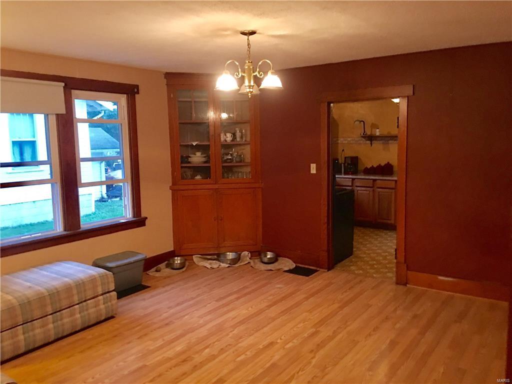 6028 Old Poag Road Edwardsville, IL 62025 - Photo 14 of 17 Gallery Image 14