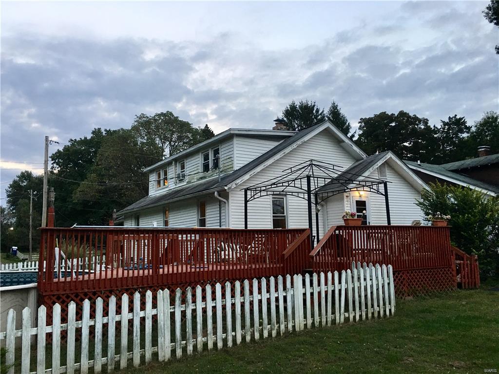 6028 Old Poag Road Edwardsville, IL 62025 - Photo 4 of 17 Gallery Image 4