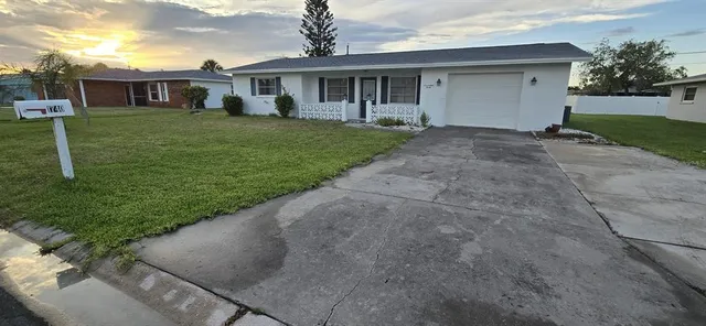$1,850 | 1740 Elinor Place, Englewood, FL 34223