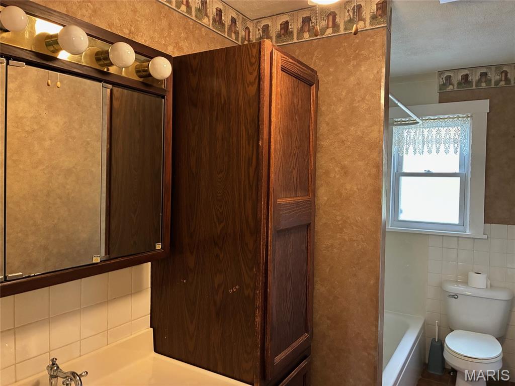 517 Lemon Street Highland, IL 62249 - Photo 15 of 20 Gallery Image 15