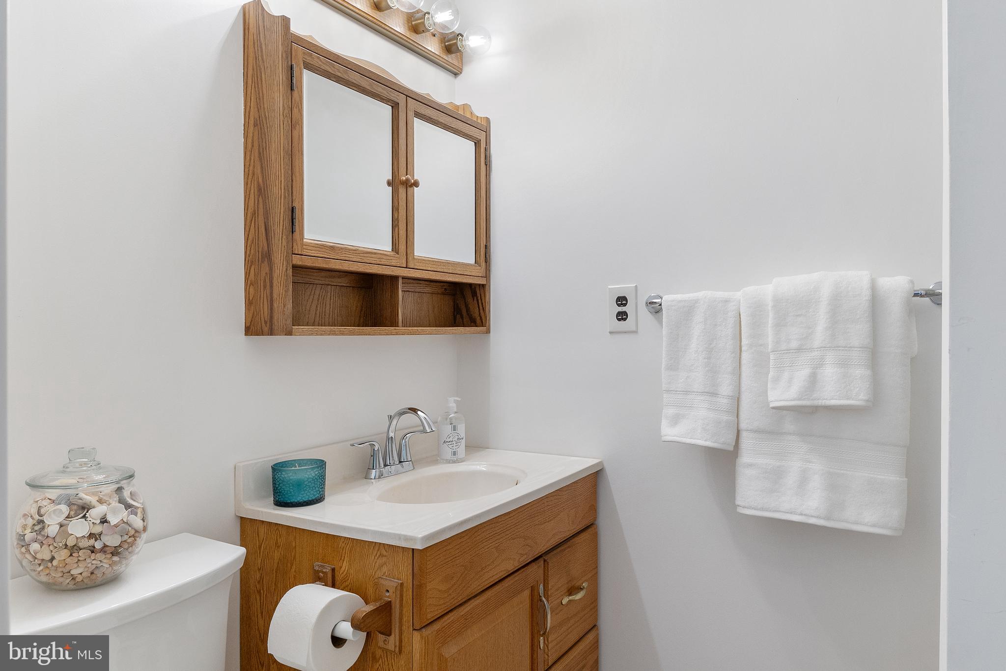 518 Laurel Road Riva, MD 21140 - Photo 13 of 42 a bathroom with a sink toilet and shower
