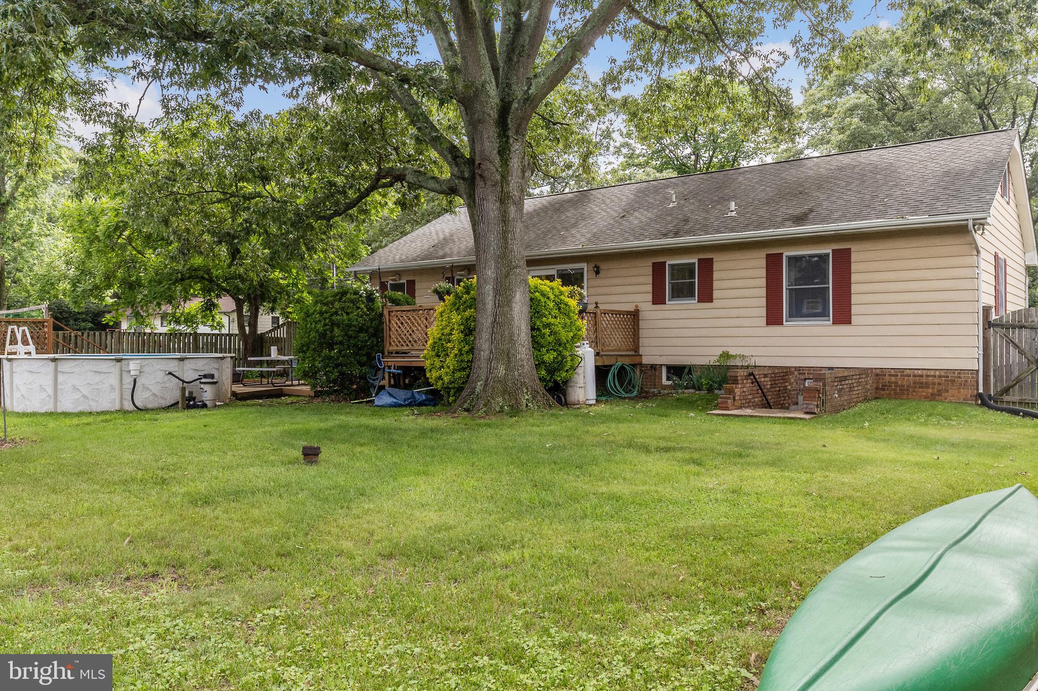 518 Laurel Road Riva, MD 21140 - Photo 29 of 42 a backyard of a house with seating space
