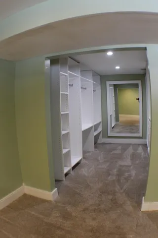 $239,900 | 2212 Aurora Drive, Jackson, MI 49203