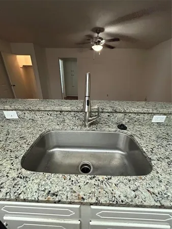 $1,875 | 1302 Crescent Street, Denton, TX 76201