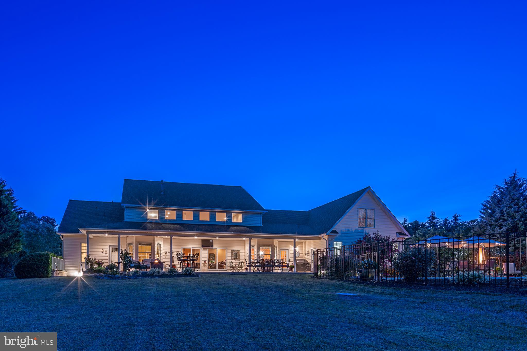 9649 Watkins Road Gaithersburg, MD 20882 - Photo 3 of 81 Patio's open!