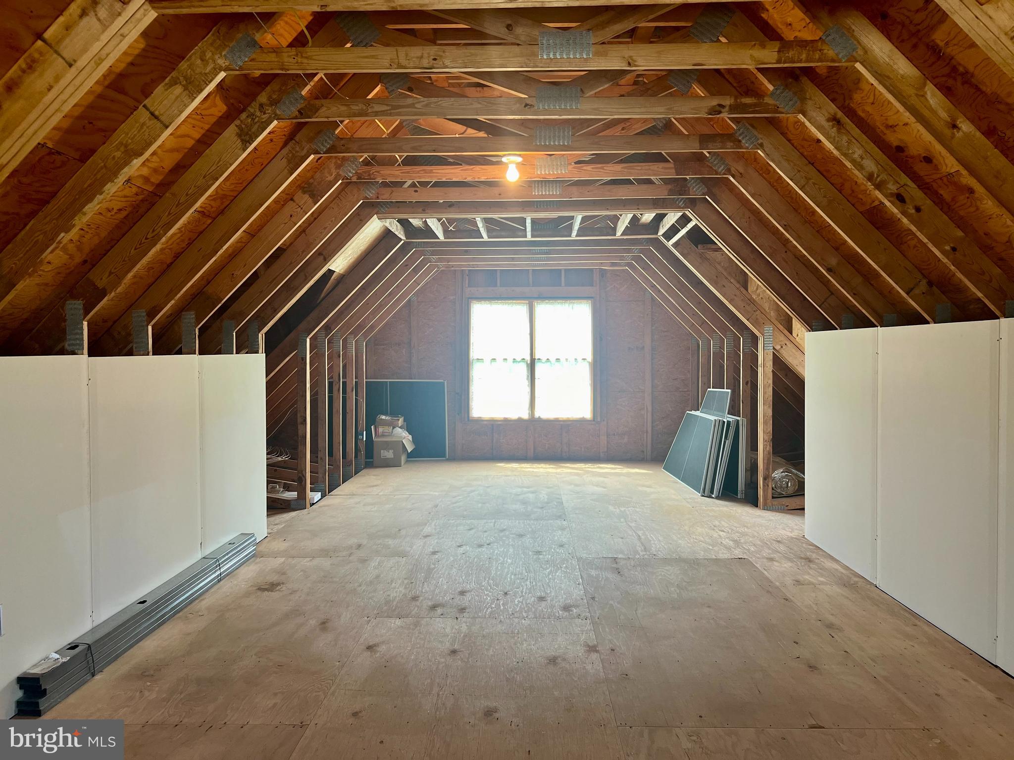 9649 Watkins Road Gaithersburg, MD 20882 - Photo 41 of 81 Second floor space ready for your finishes!