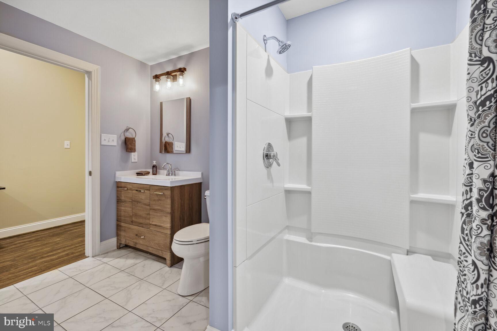 9649 Watkins Road Gaithersburg, MD 20882 - Photo 47 of 81 Lower-level full Bath