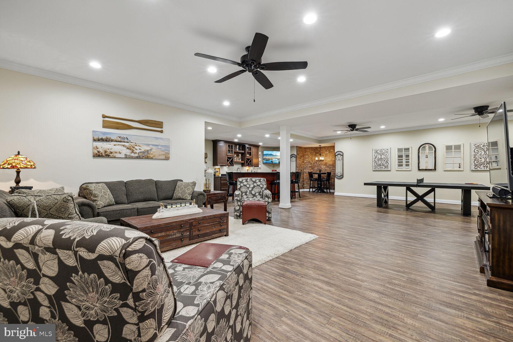 9649 Watkins Road Gaithersburg, MD 20882 - Photo 49 of 81 Plenty of party space!