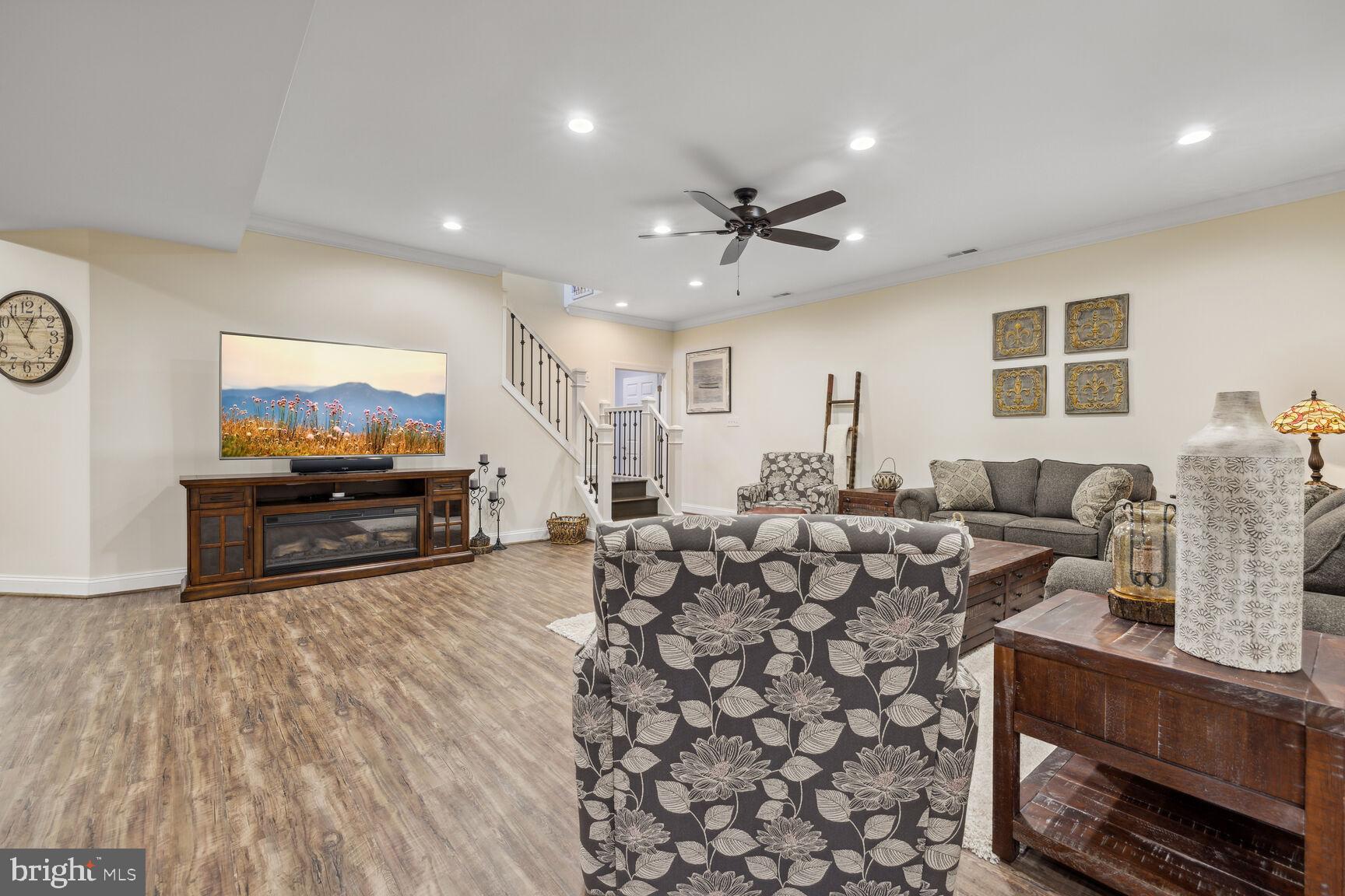 9649 Watkins Road Gaithersburg, MD 20882 - Photo 50 of 81 Rec Room