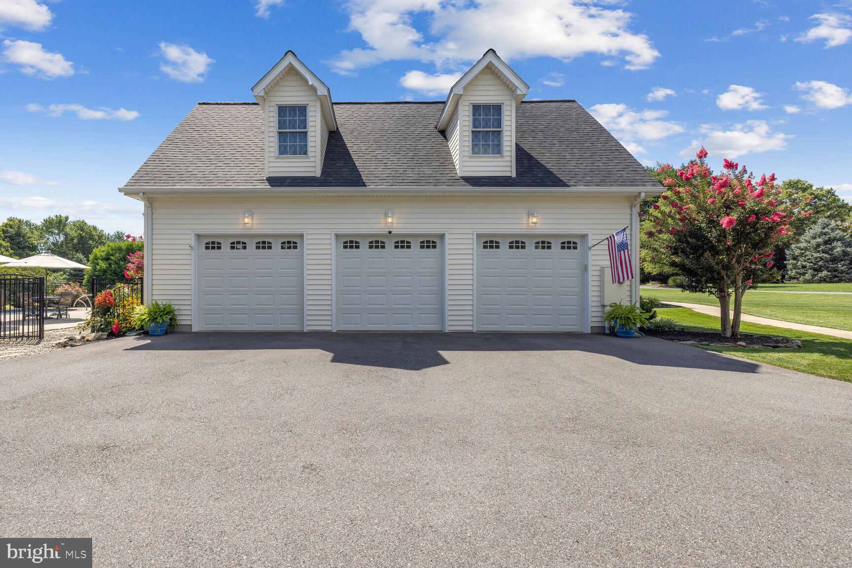 9649 Watkins Road Gaithersburg, MD 20882 - Photo 66 of 81 Three-car Garage with future finished space above