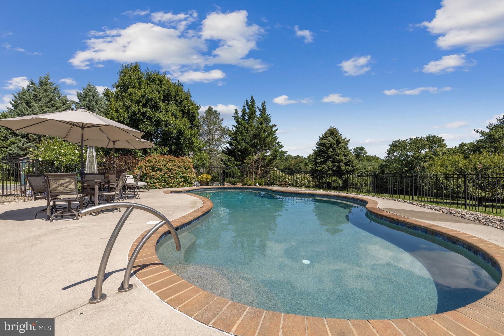 9649 Watkins Road Gaithersburg, MD 20882 - Photo 69 of 81 Heated pool