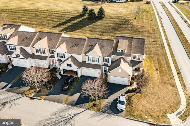 $549,900 | 312 North Caldwell Circle, Downingtown, PA 19335