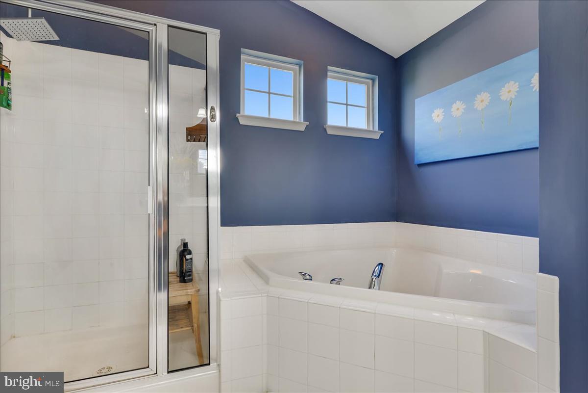 7604 Seneca Ridge Drive York, PA 17403 - Photo 22 of 39 Gallery Image 22