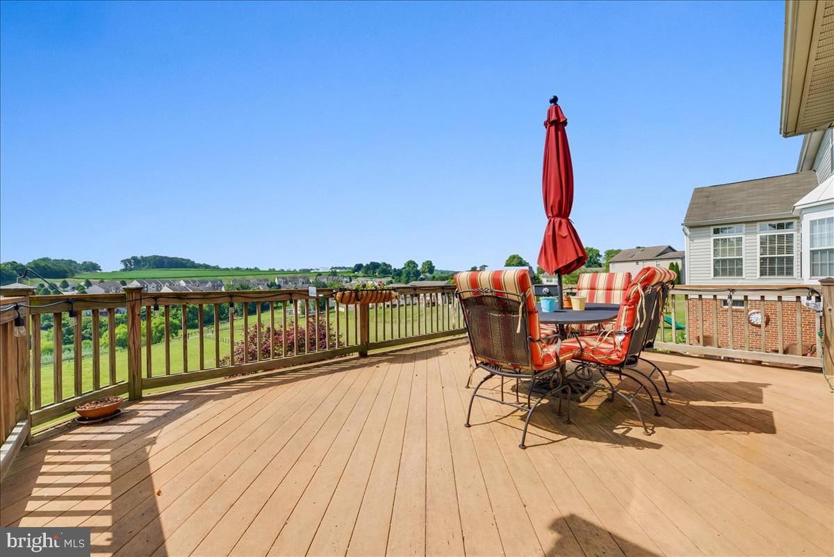 7604 Seneca Ridge Drive York, PA 17403 - Photo 33 of 39 Gallery Image 33