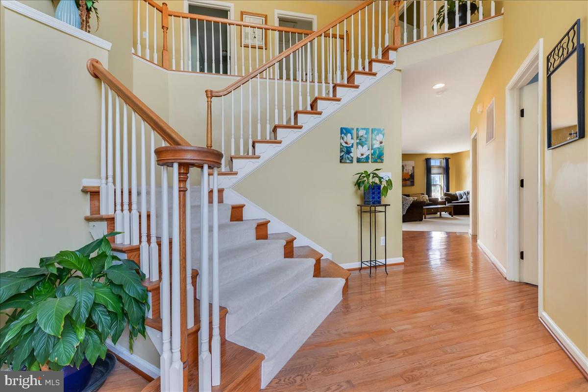 7604 Seneca Ridge Drive York, PA 17403 - Photo 7 of 39 Gallery Image 7