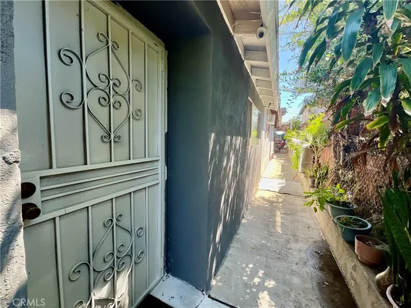 $819,999 | 4766 East Hammel Street, Los Angeles, CA 90022