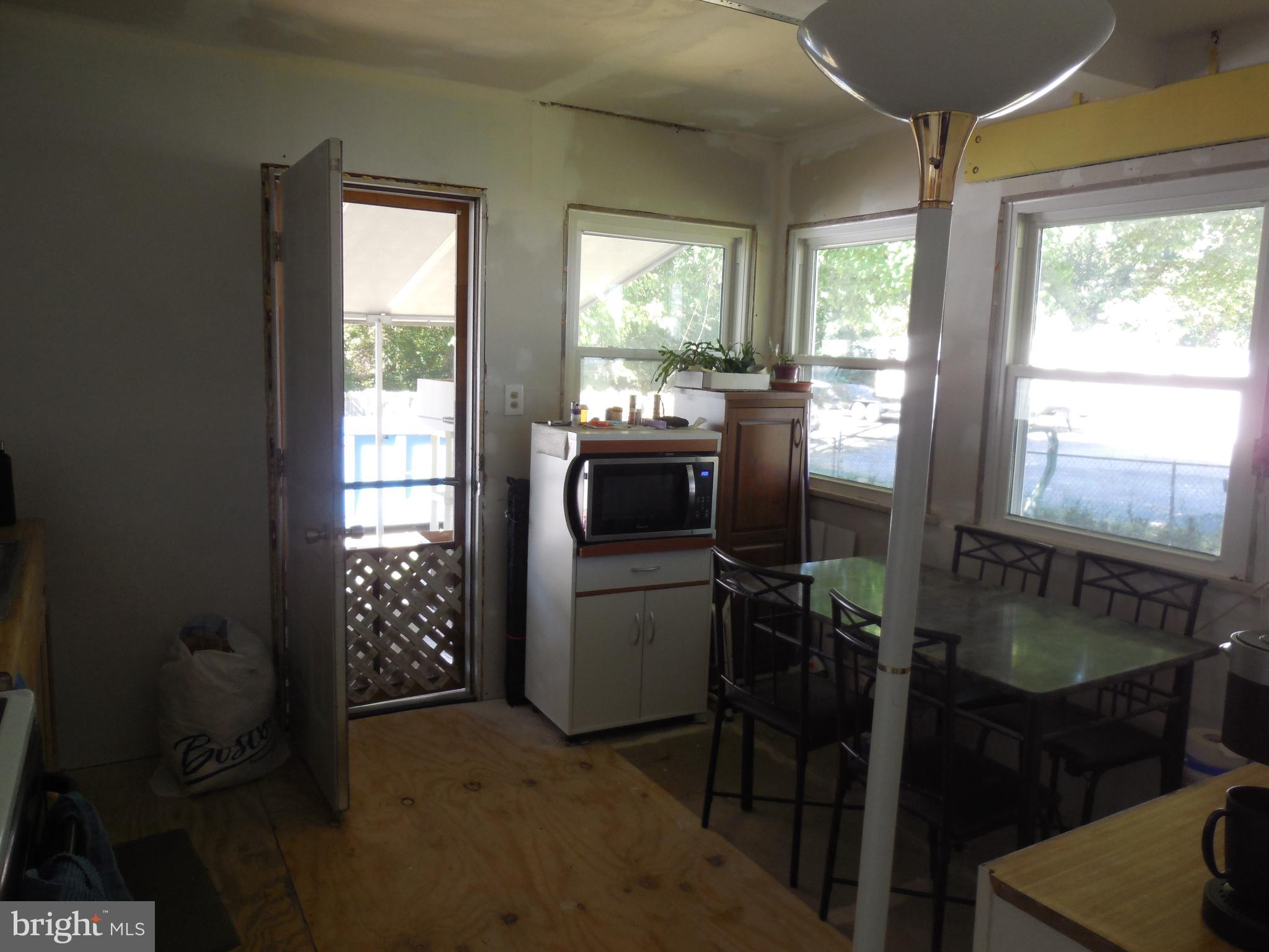 532 Compass Road East Baltimore, MD 21220 - Photo 6 of 30