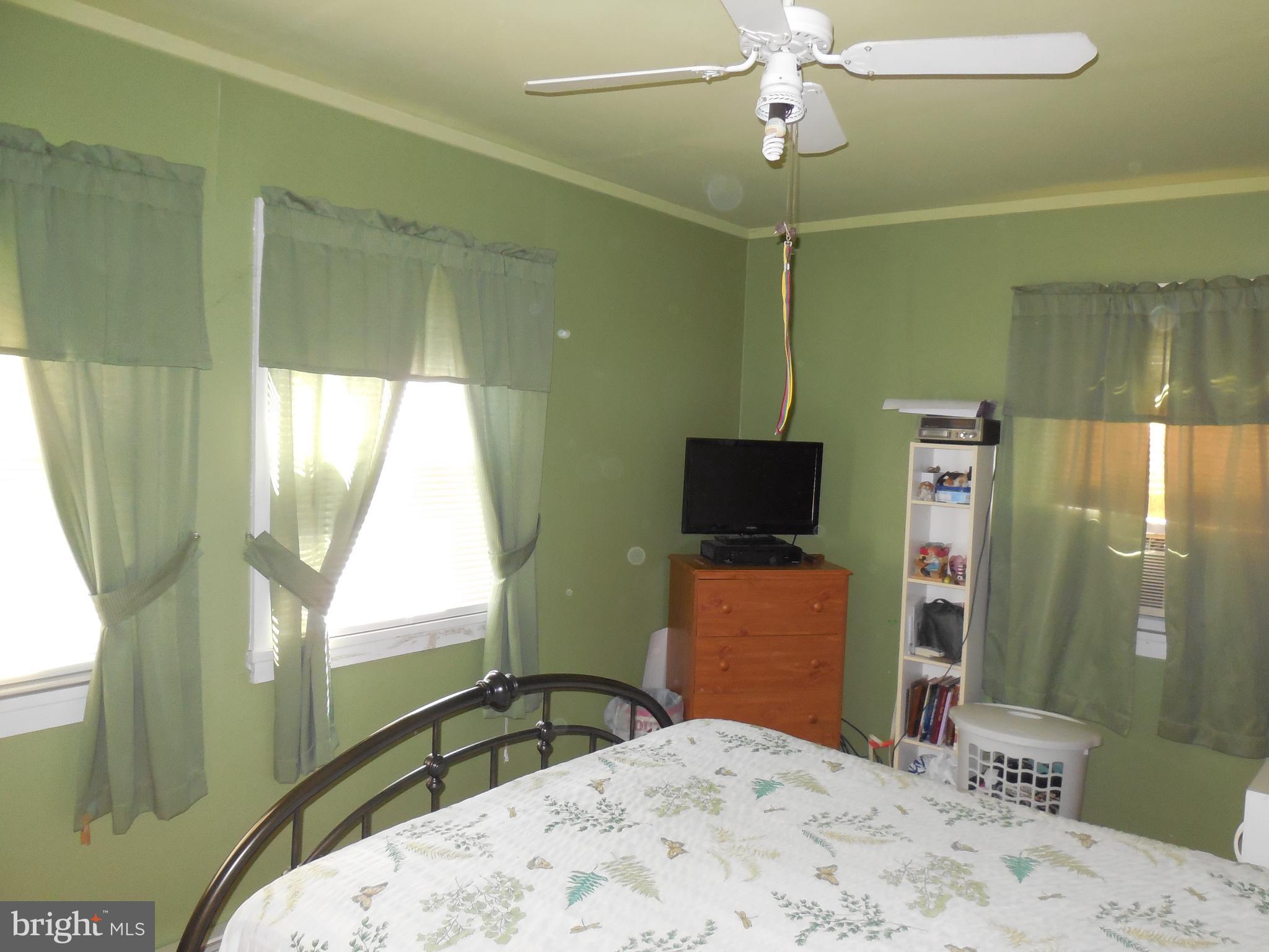 532 Compass Road East Baltimore, MD 21220 - Photo 9 of 30