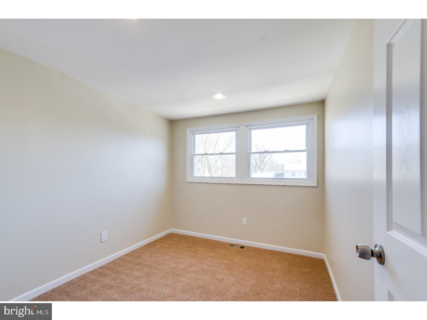 5 Rambler Court Willingboro, NJ 08046 - Photo 15 of 17 Gallery Image 15