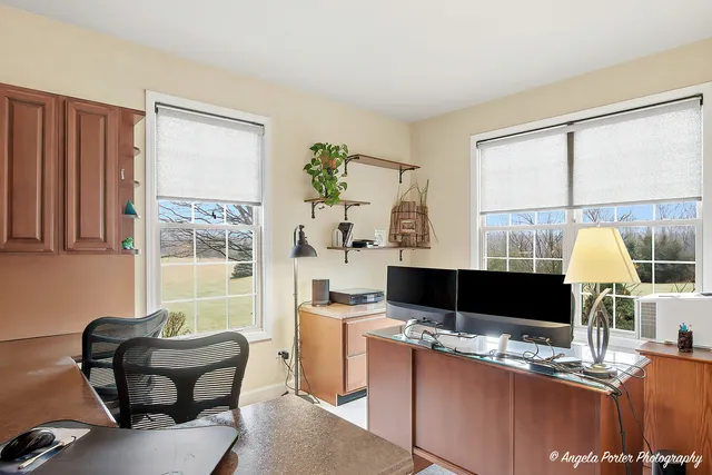 $750,000 | 1801 Anthony Lane, McHenry, IL 60051