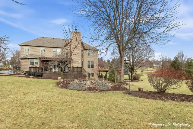 $750,000 | 1801 Anthony Lane, McHenry, IL 60051