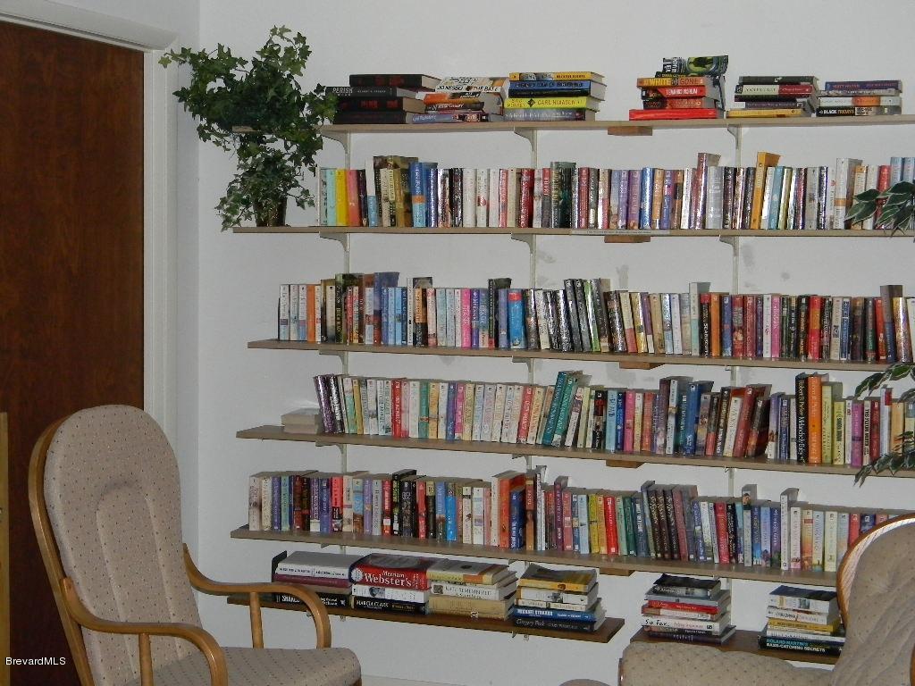 2727 North Wickham Road, Unit 2064 Melbourne, FL 32935 - Photo 13 of 13 Library