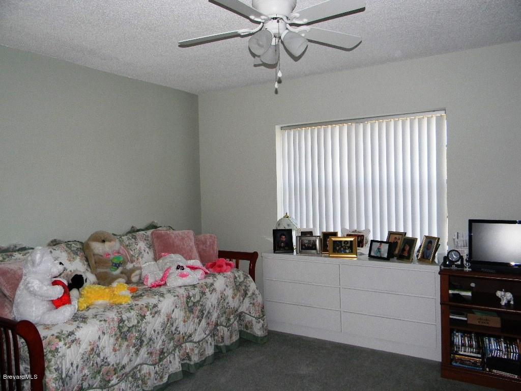 2727 North Wickham Road, Unit 2064 Melbourne, FL 32935 - Photo 6 of 13 2nd Bedroom