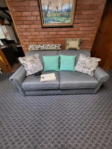 $499,000 | 40 Jordan Shore Drive, Poland, ME 04274