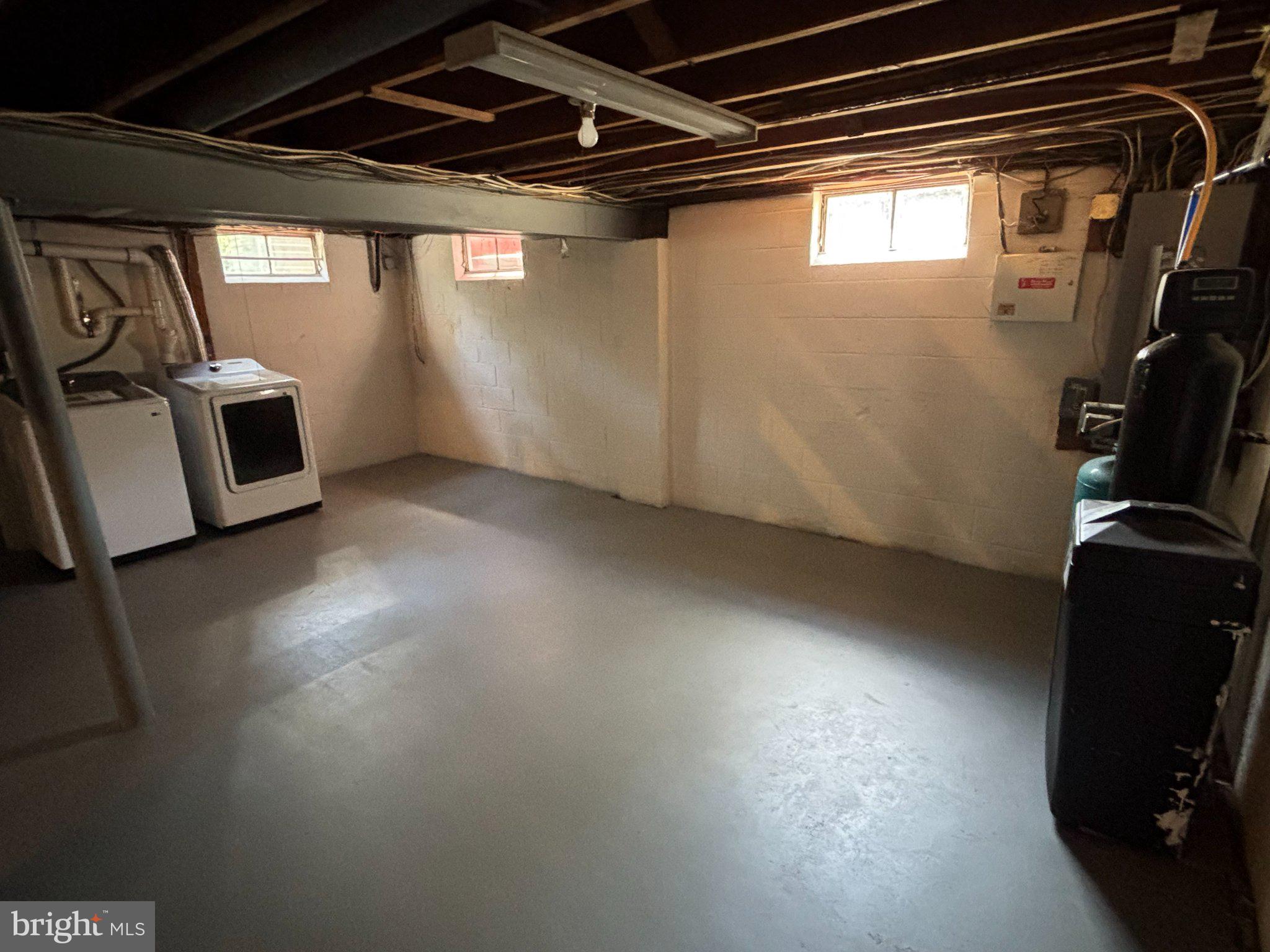 154 Ridge Road Southampton, NJ 08088 - Photo 15 of 16 Spacious, versatile basement area.