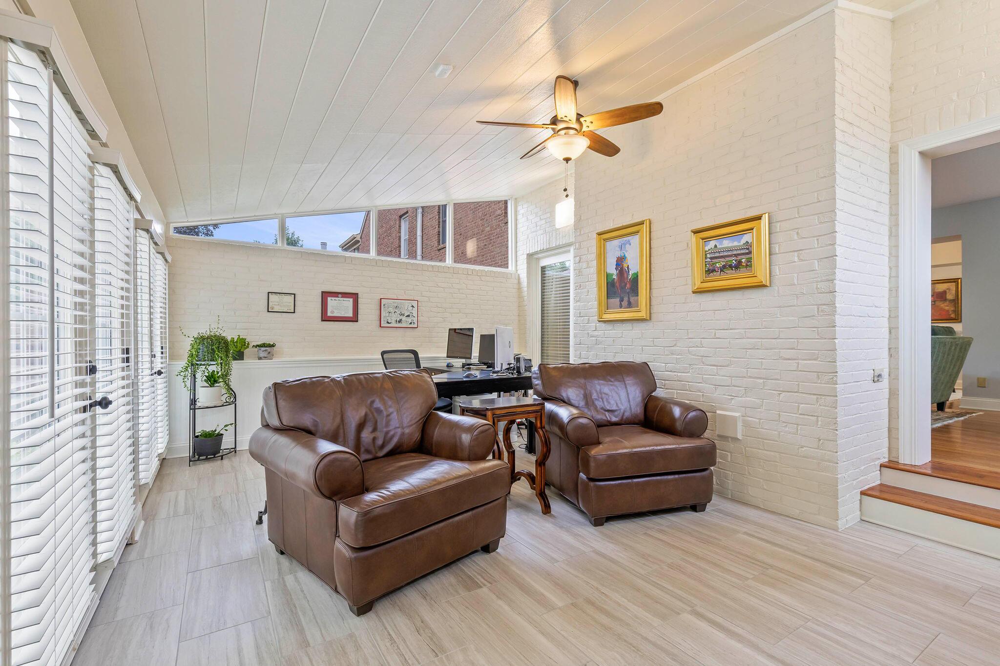 2155 Sandston Road Columbus, OH 43220 - Photo 11 of 40 Four Seasons Room